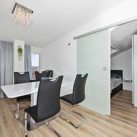 Apartment Nikola Trogir Eksteriør bilde