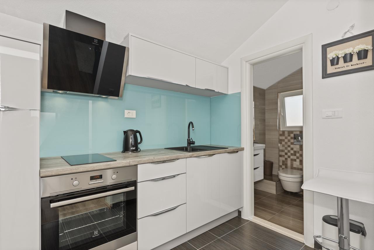 Apartment Nikola Trogir Eksteriør bilde
