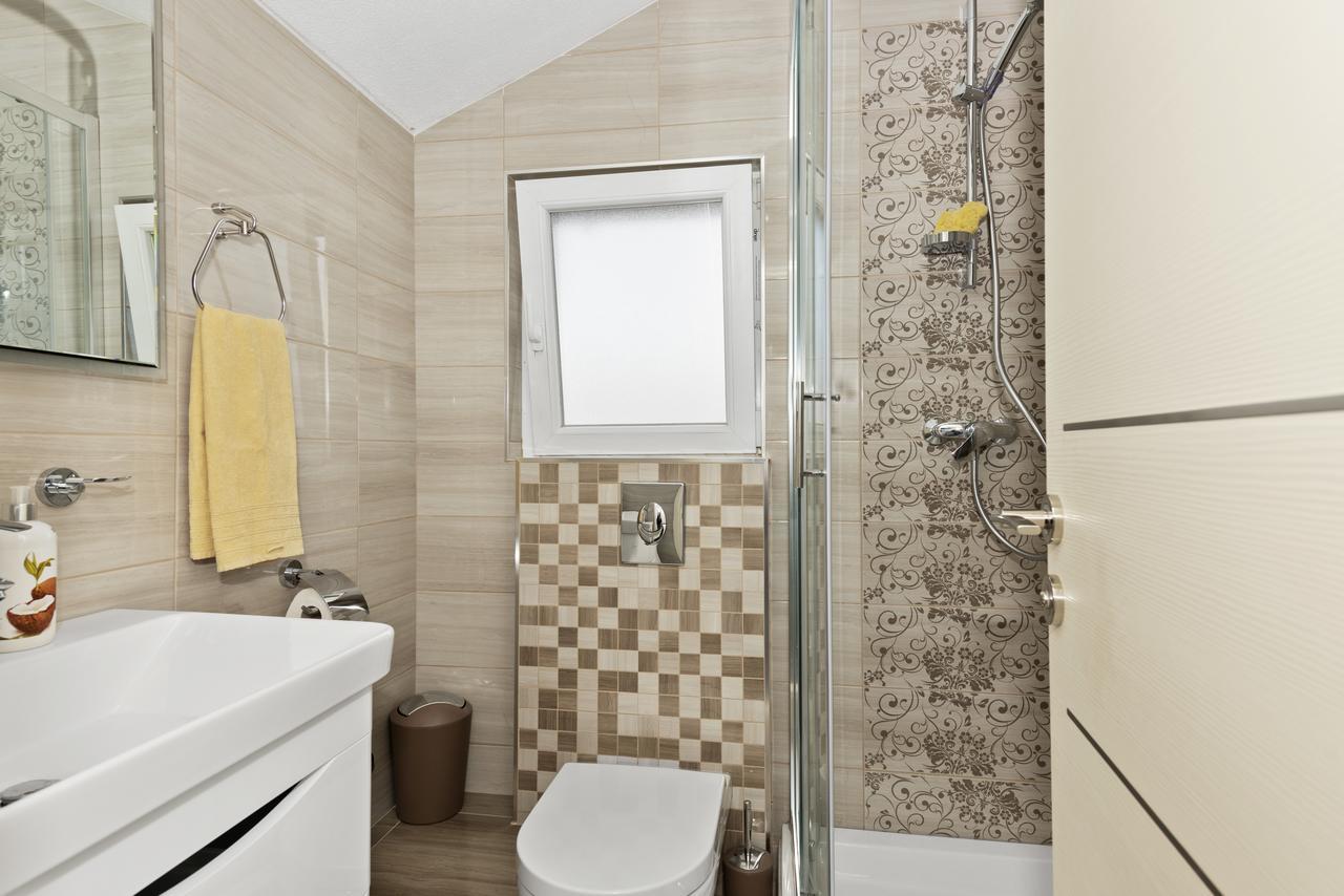 Apartment Nikola Trogir Eksteriør bilde